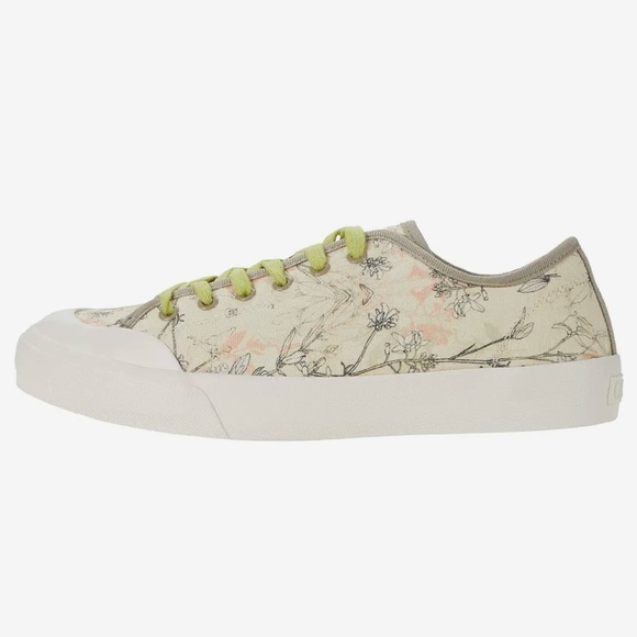 Dolce Vita Bryton Clear Sneakers - Picture 4 of 7